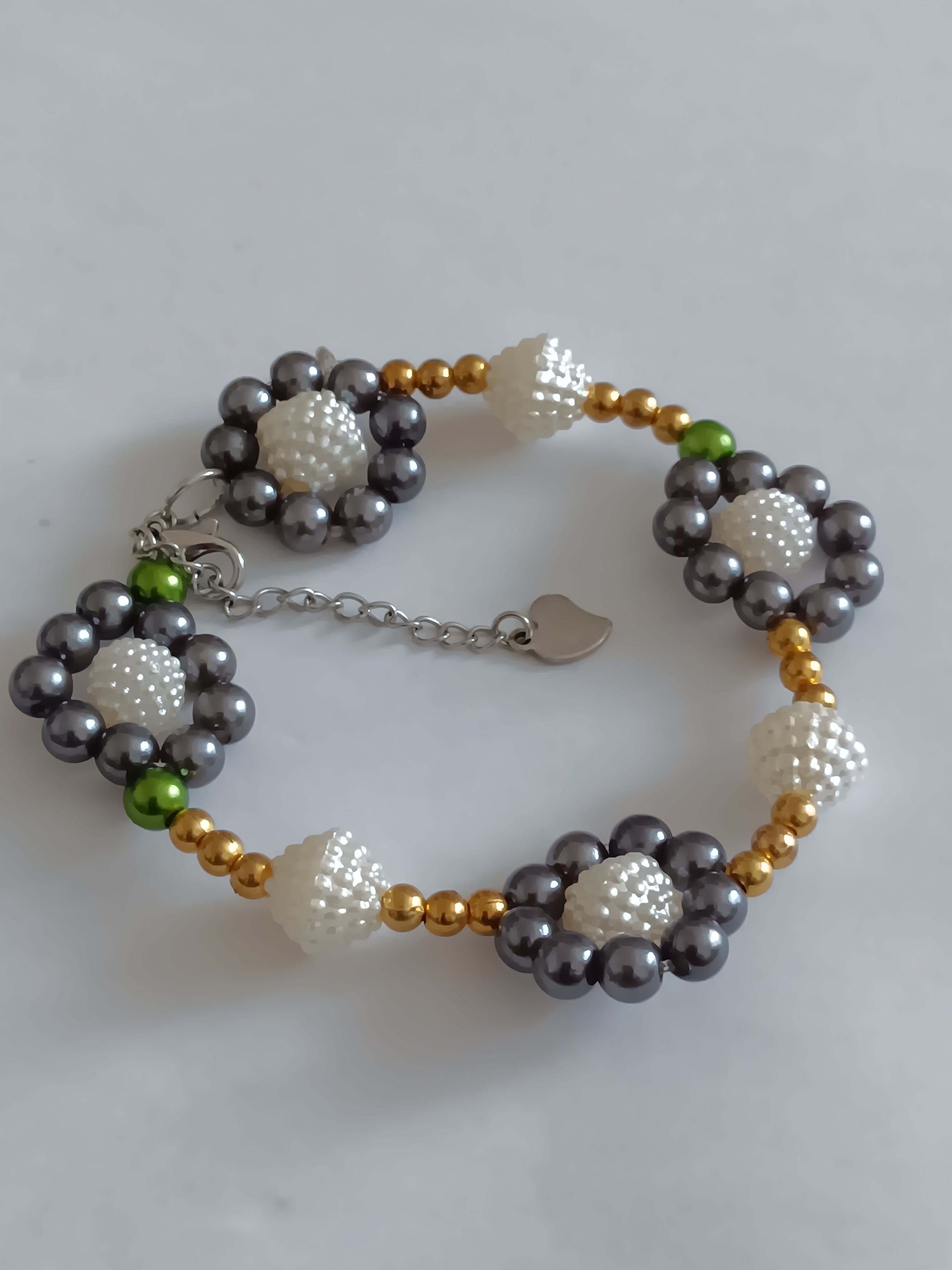 BRACELET EN PERLES ÉLASTIQUE