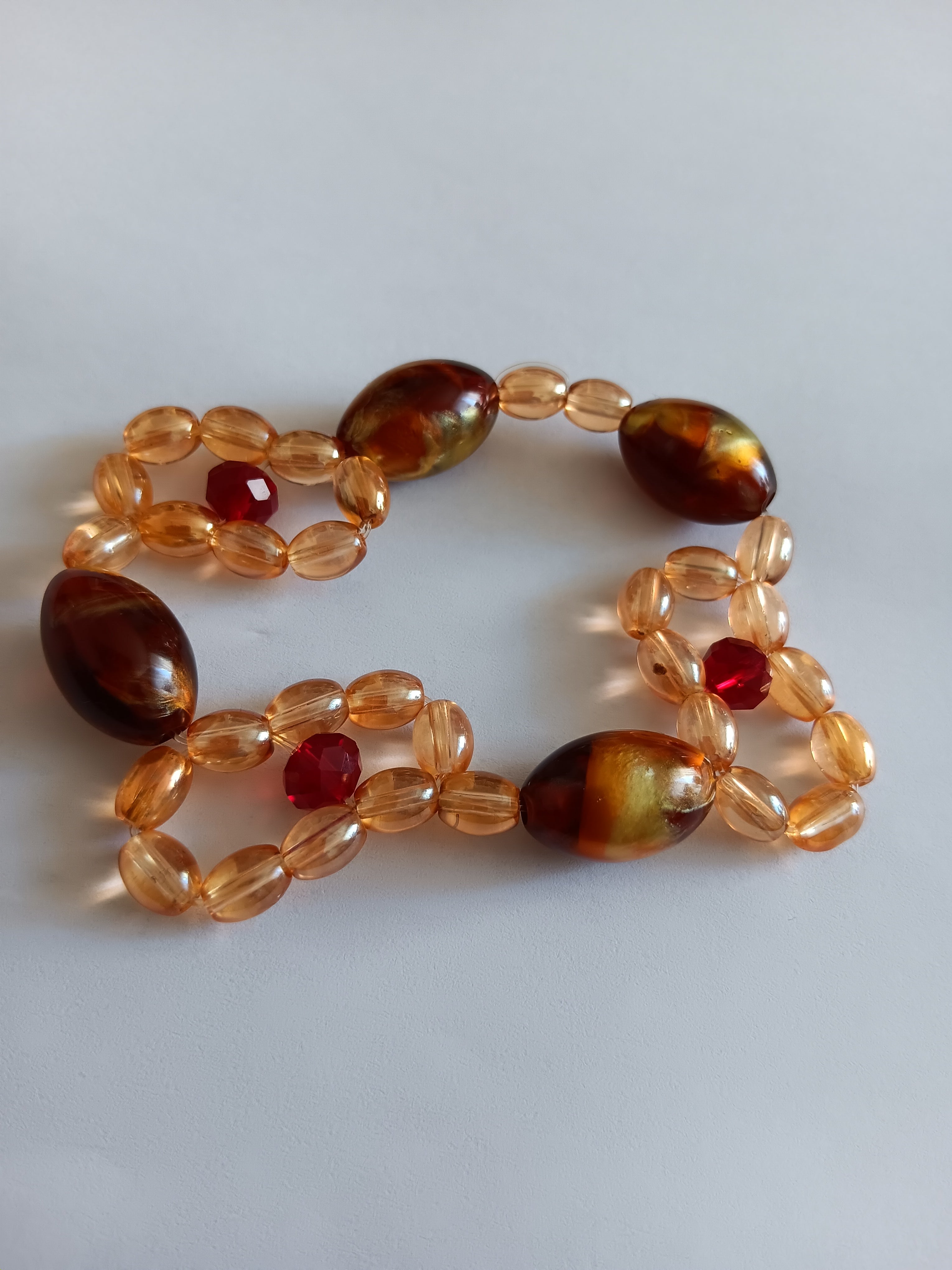 BRACELET EN PERLES ÉLASTIQUE KOURAYA