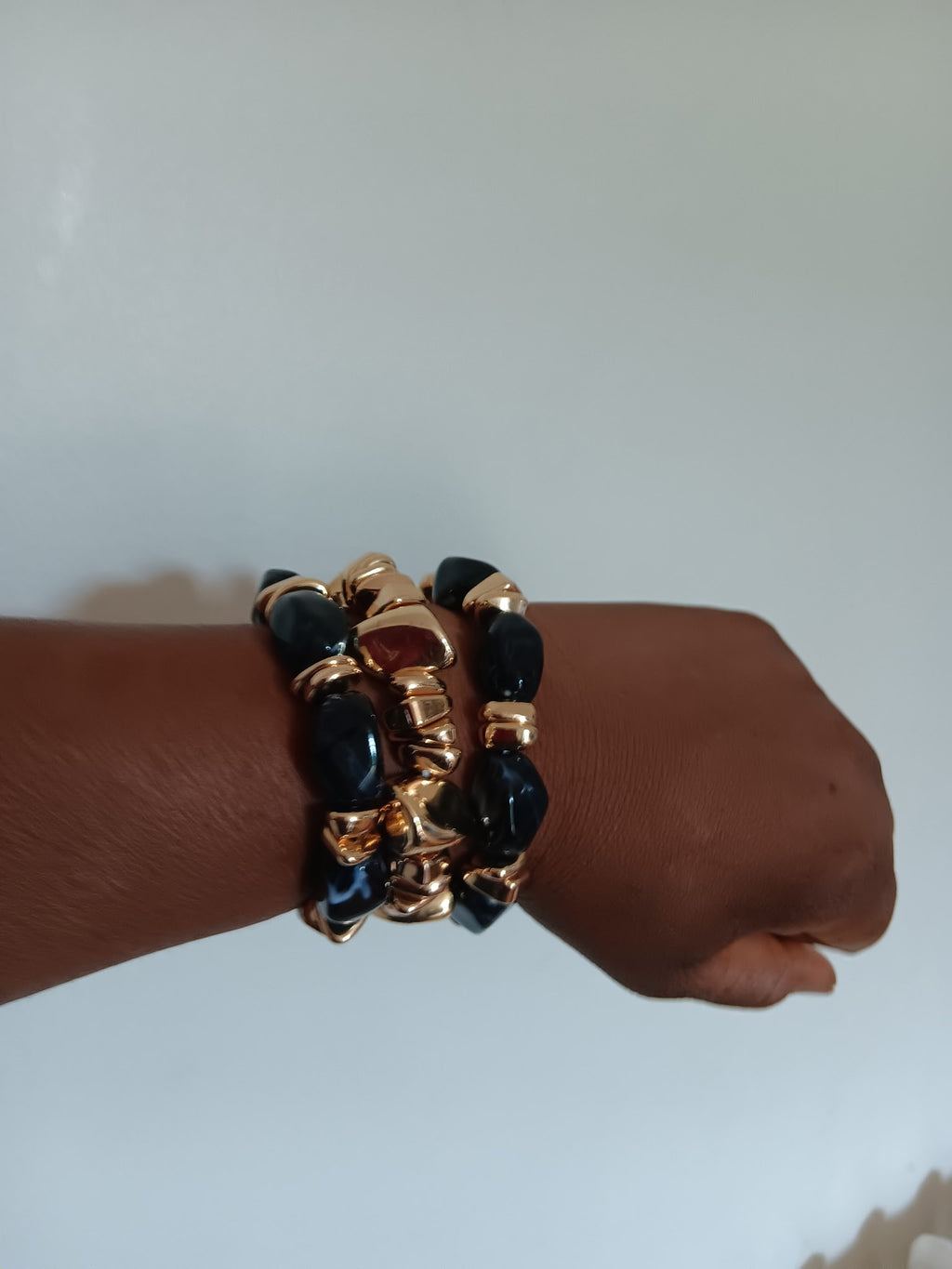 BRACELETS EN ACRYLIQUE KOURAYA