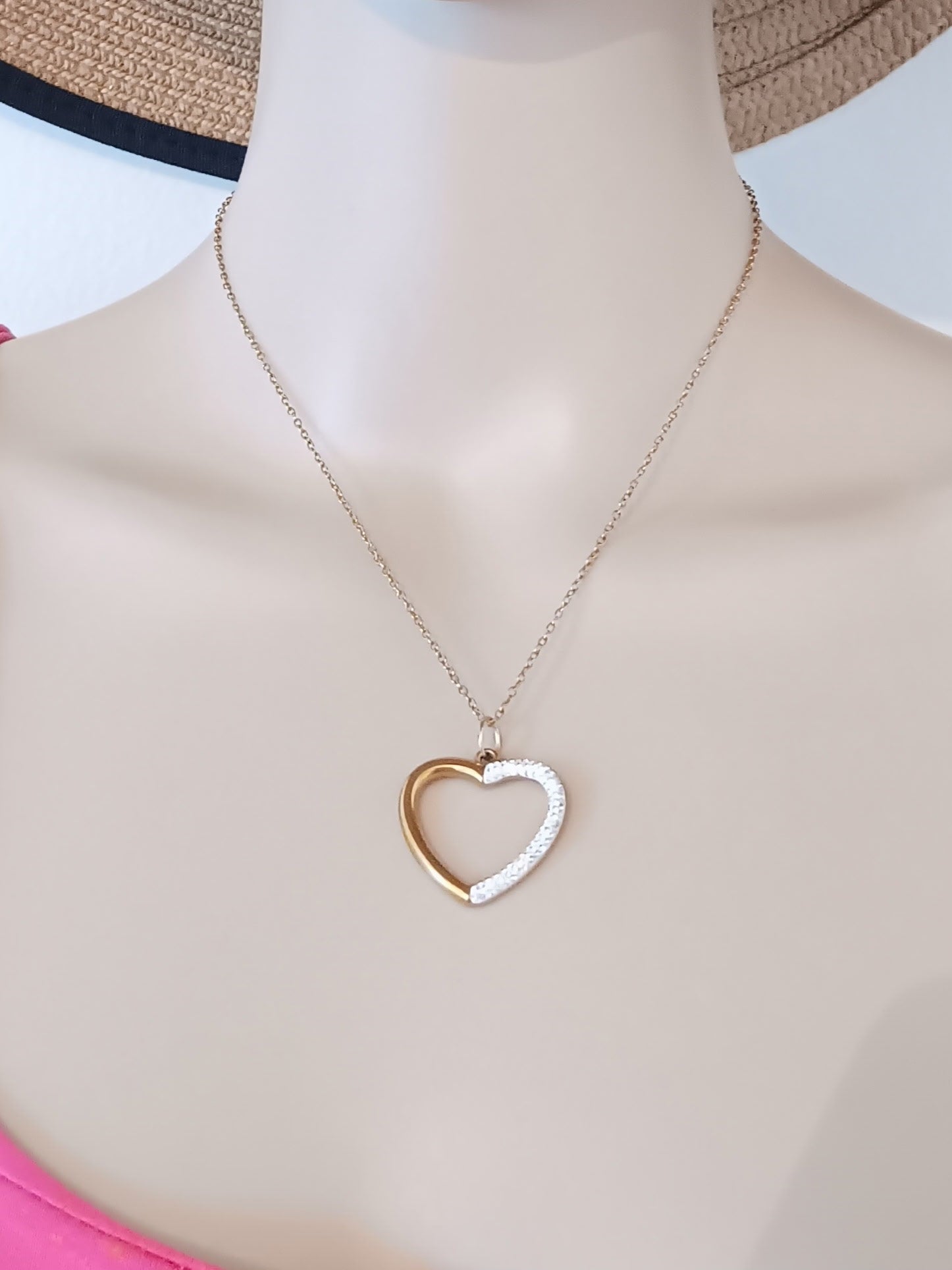 COLLIER EN ACIER INOXYDABLE (waterproof) KOURAYA