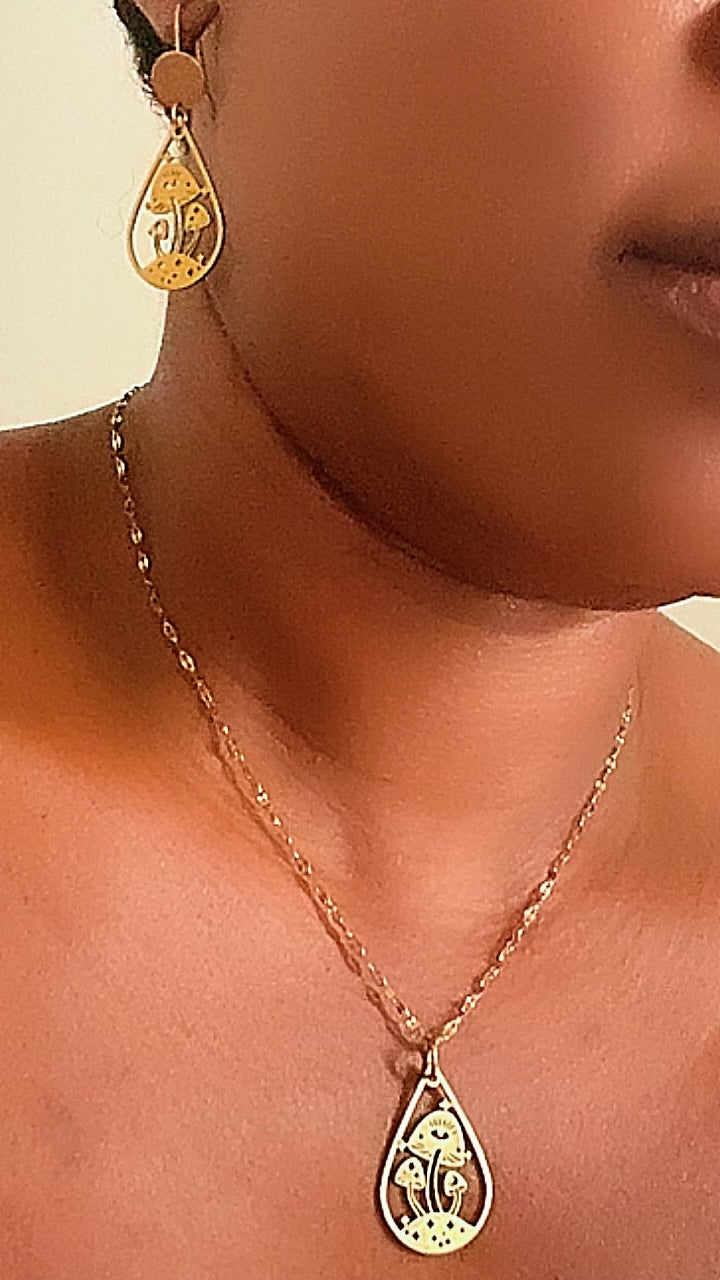 COLLIER ET BOUCLES D’OREILLES EN ACIER INOXYDABLE WATERPROOF (KOURAYA)