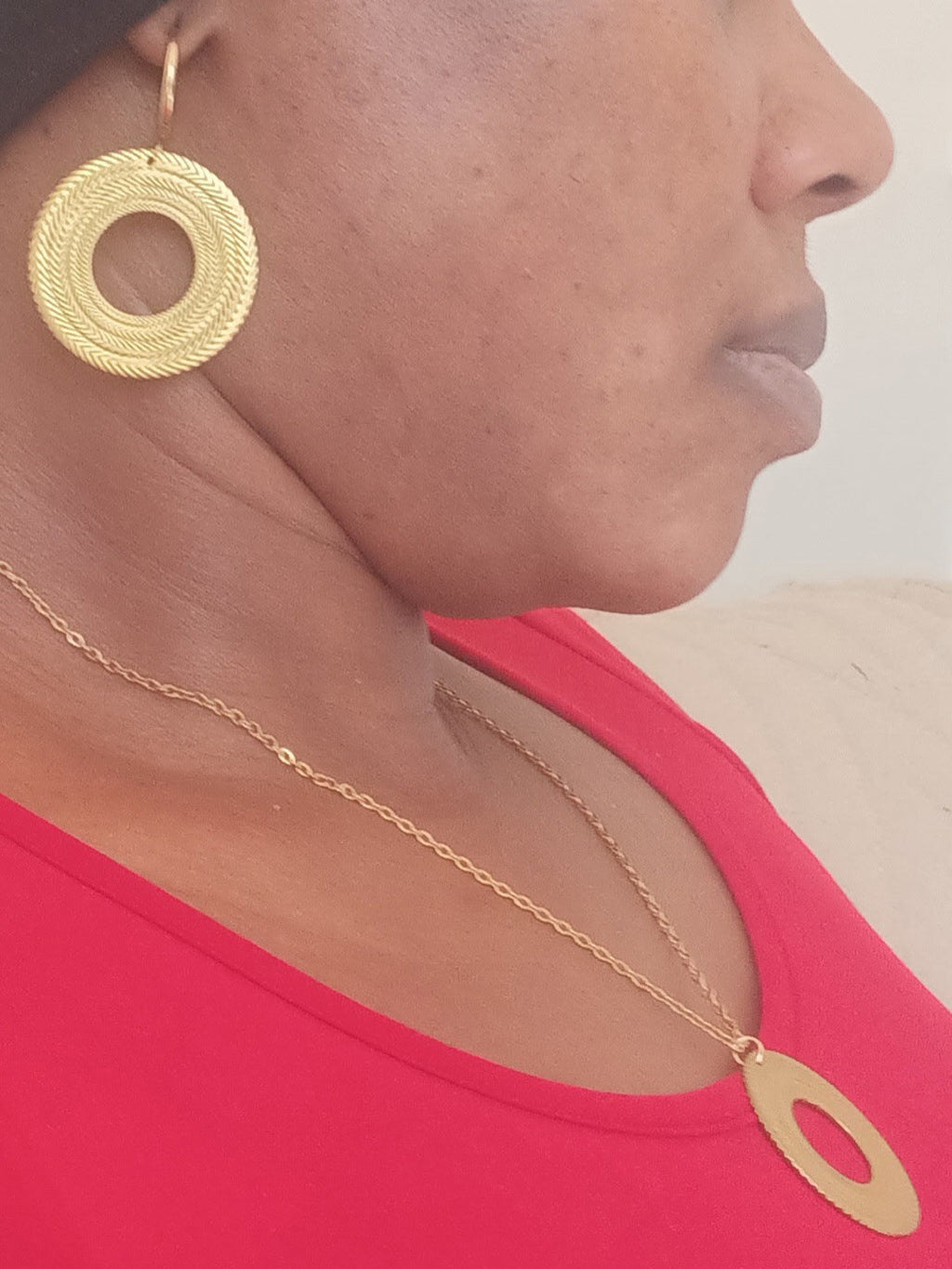 Parure Dorée Collier et Boucles d'Oreilles Cercles Guillochés Acier Inoxydable Waterproof