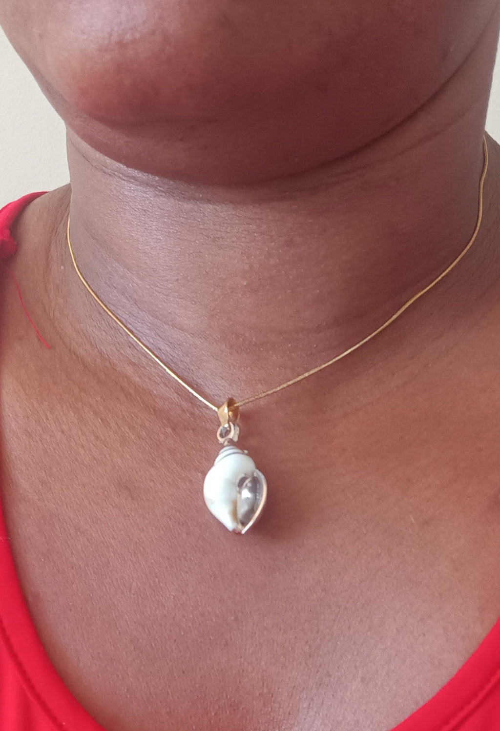 Collier Fin Doré Pendentif Coquillage Bohème Acier Inoxydable Waterproof