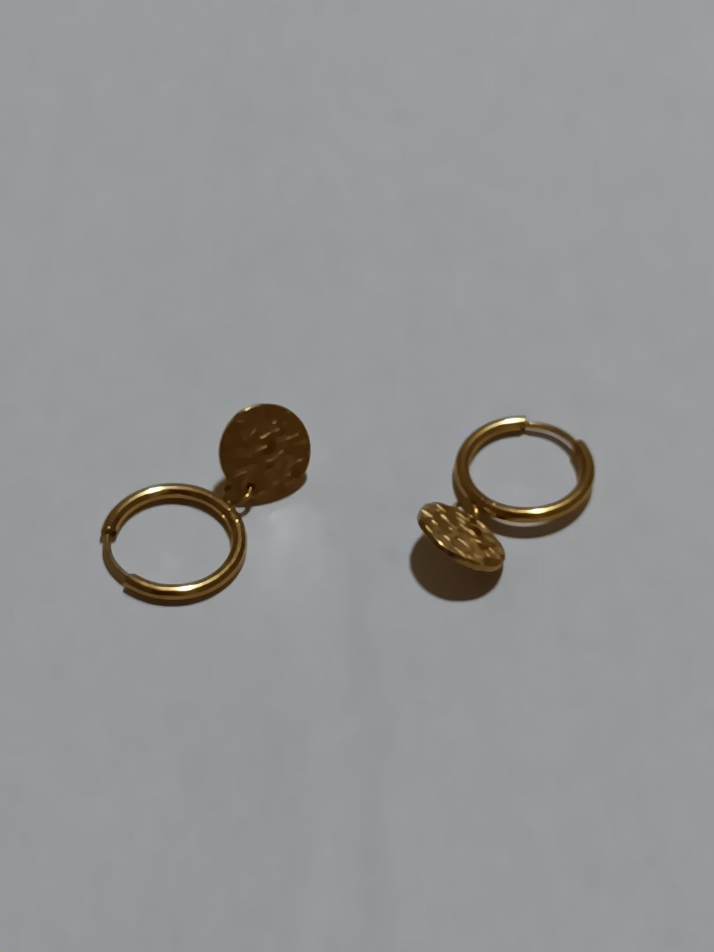 BOUCLES D’OREILLES CRÉOLES EN ACIER INOXYDABLE (waterproof)KOURAYA