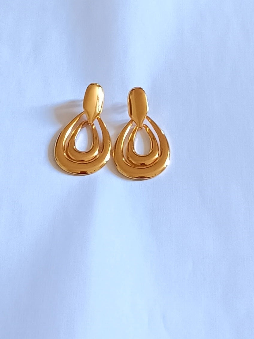 BOUCLES D’OREILLES EN ACIER INOXYDABLE WATERPROOF KOURAYA