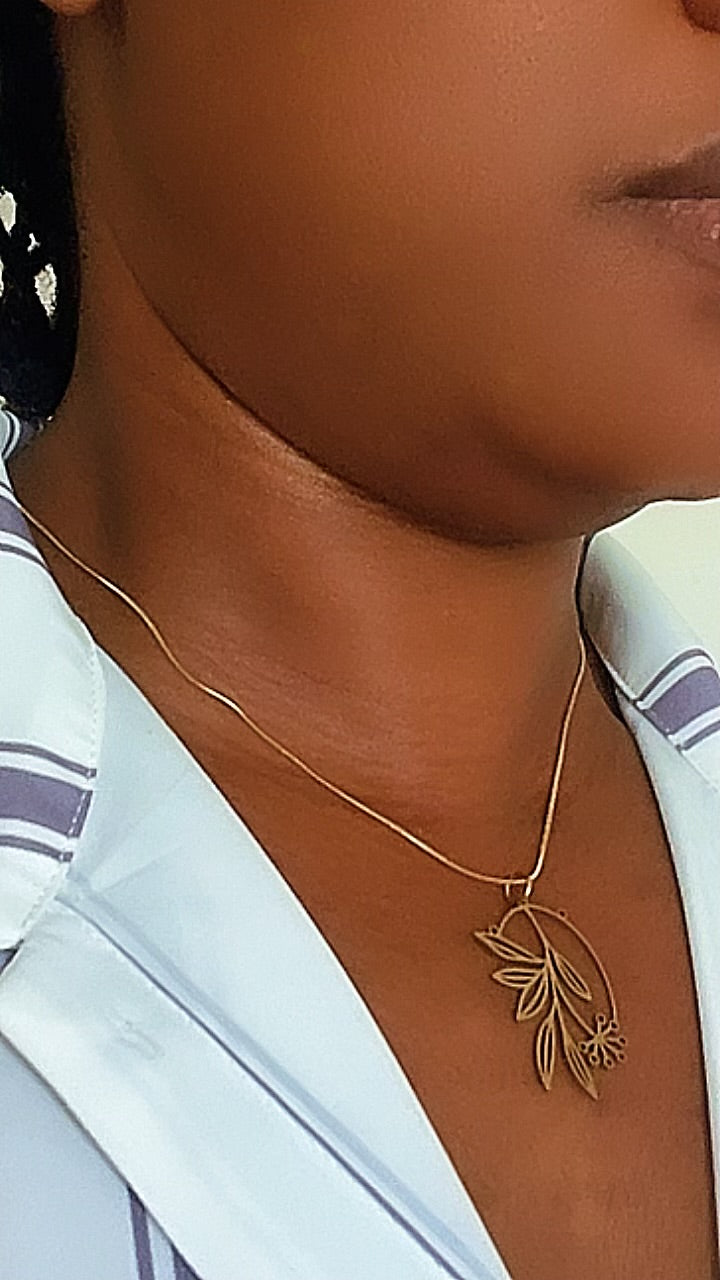COLLIER EN ACIER INOXYDABLE WATERPROOF (KOURAYA)