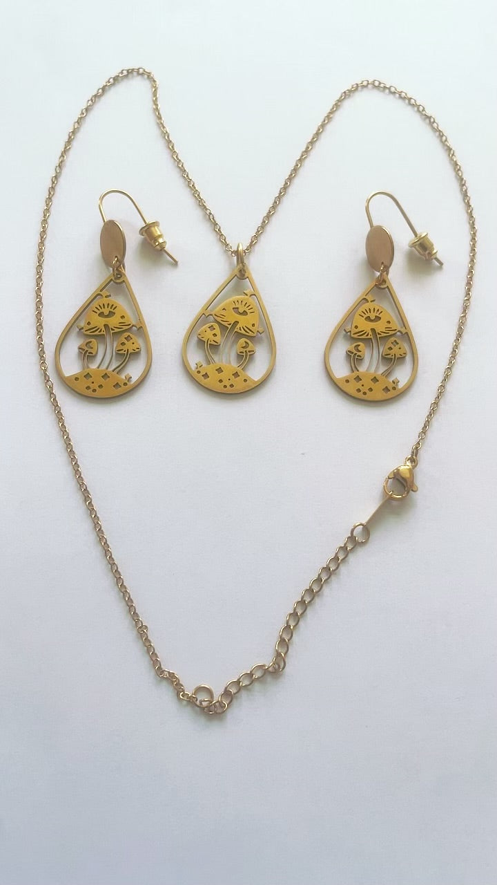 COLLIER ET BOUCLES D’OREILLES EN ACIER INOXYDABLE WATERPROOF (KOURAYA)