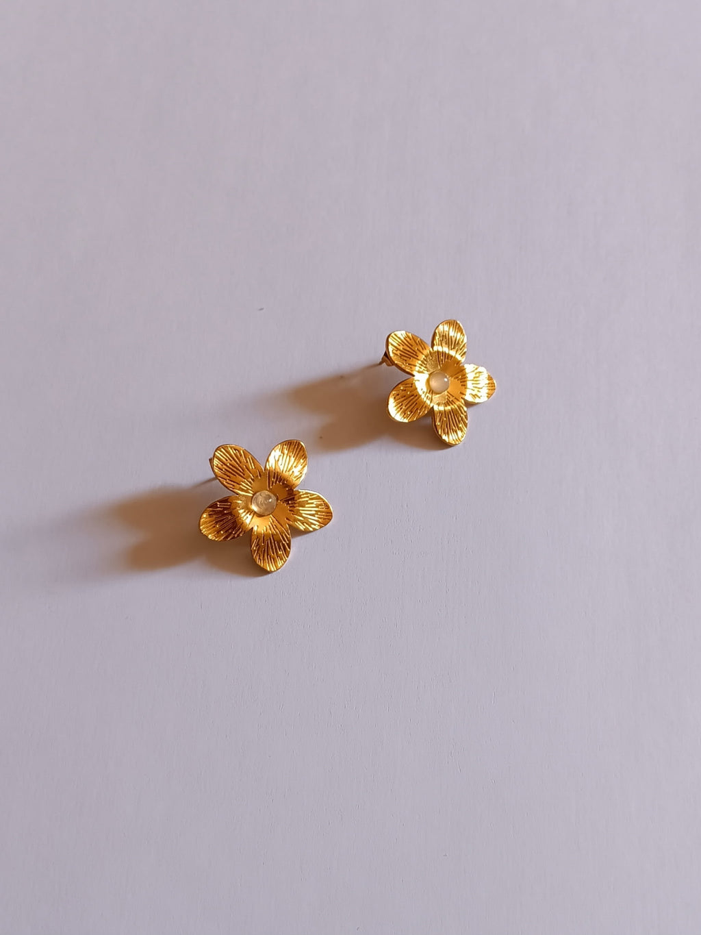 BOUCLES D’OREILLES EN ACIER INOXYDABLE WATERPROOF KOURAYA