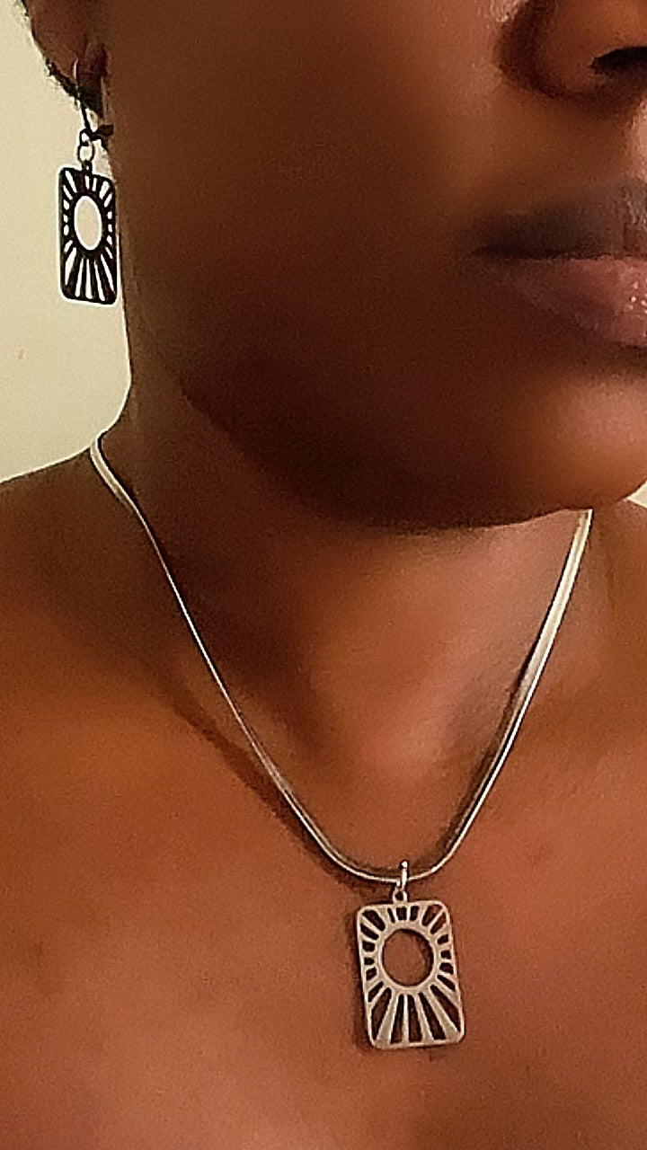 Ensemble Collier et Boucles d'Oreilles Acier Inoxydable Waterproof Femme