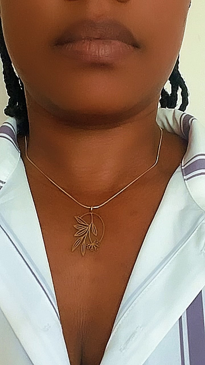 COLLIER EN ACIER INOXYDABLE WATERPROOF (KOURAYA)