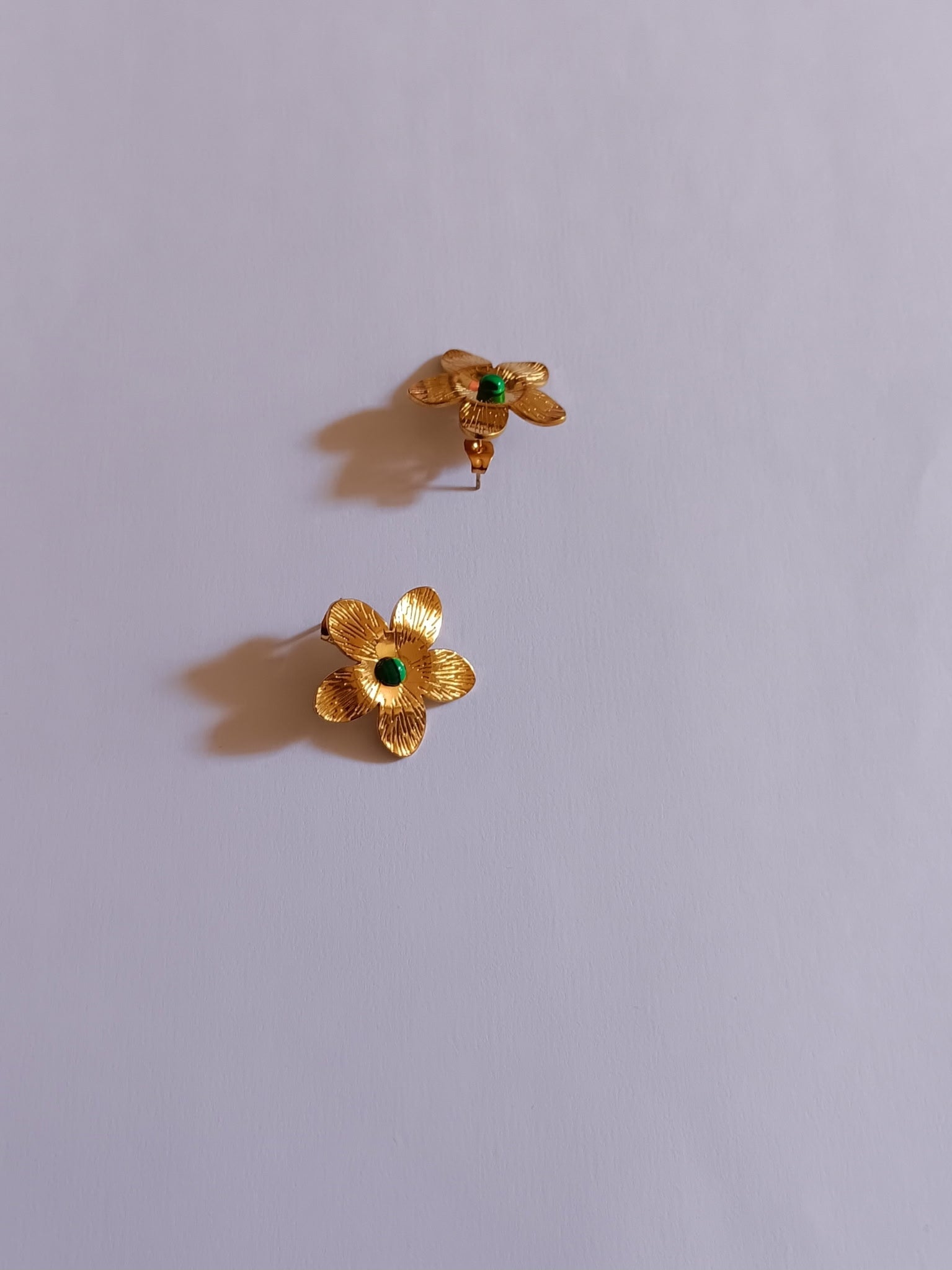 BOUCLES D’OREILLES EN ACIER INOXYDABLE WATERPROOF KOURAYA