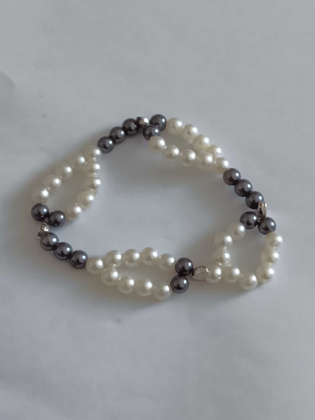BRACELET EN PERLES ÉLASTIQUE