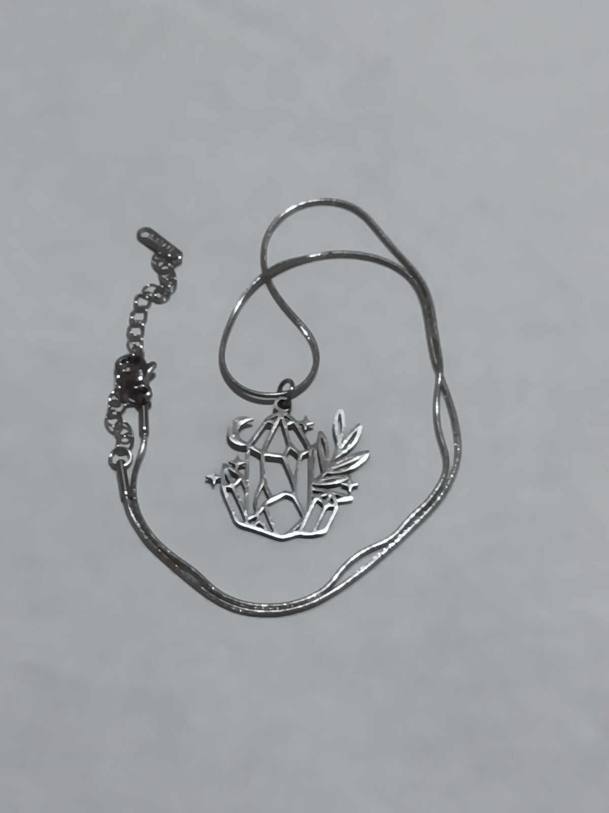 Collier Pendentif Lune et Étoile Vintage Acier Inoxydable