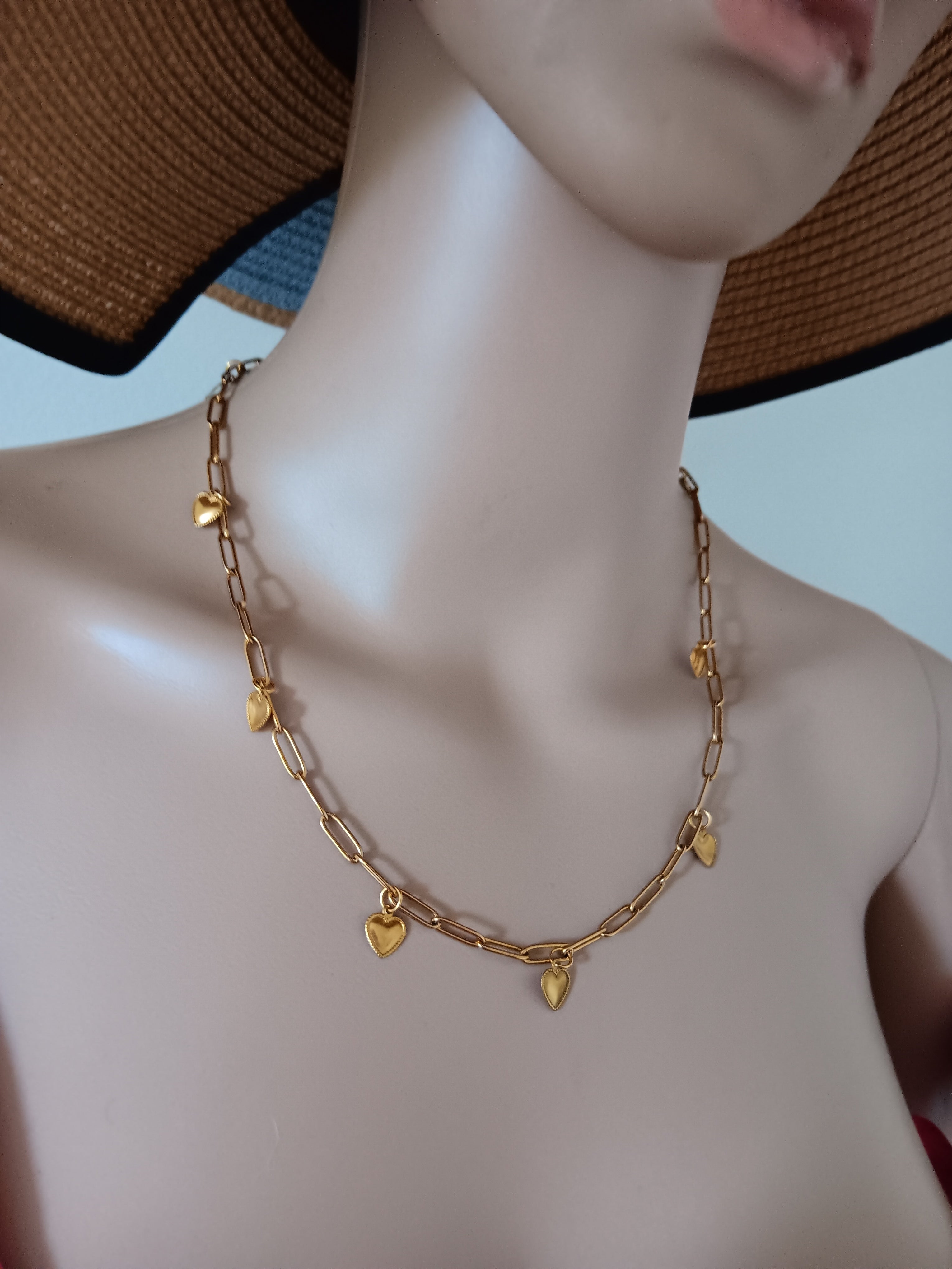 BOUCLES D’OREILLES ET COLLIER EN ACIER INOXYDABLE WATERPROOF (KOURAYA)