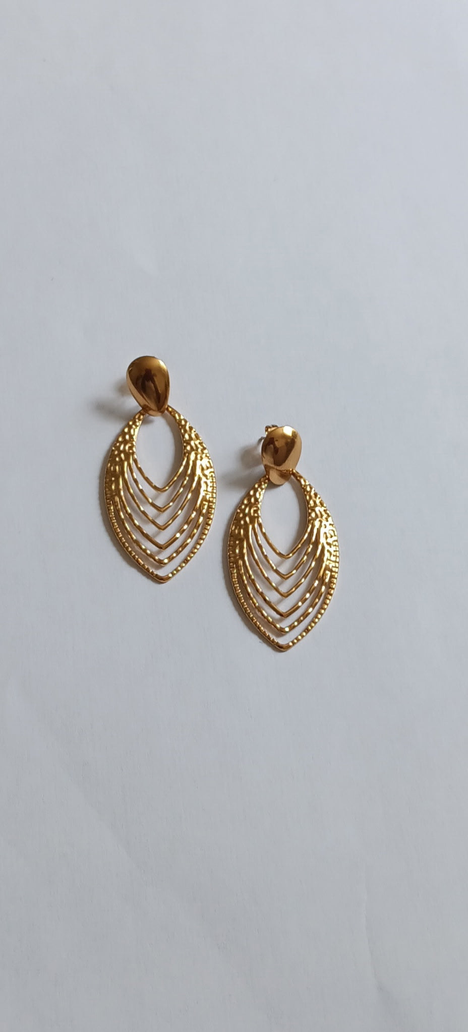 Boucles d'Oreilles Feuilles Dorées Ajourées Acier Inoxydable Waterproof