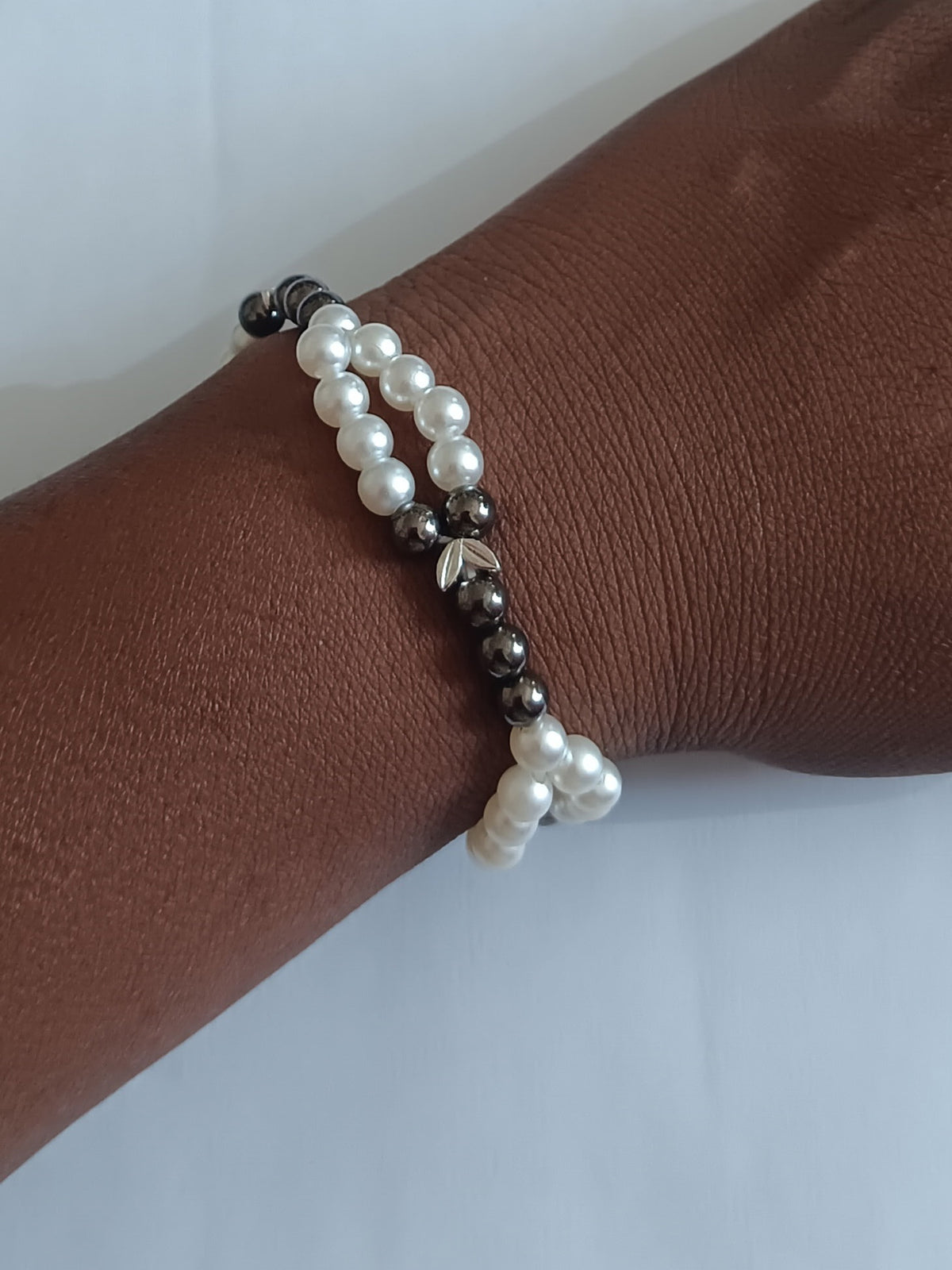 Bracelet en Perles Bicolores Élastique