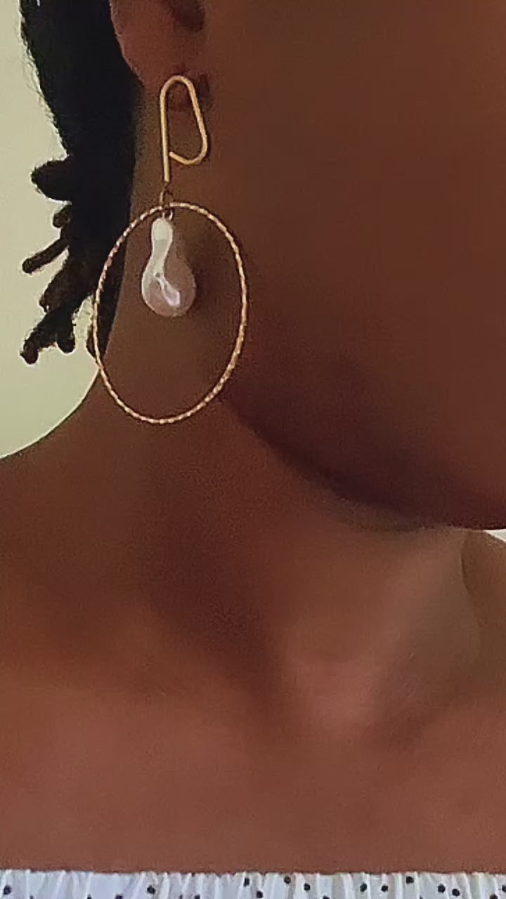 BOUCLES D’OREILLES CRÉOLES EN ACIER INOXYDABLE ( WATERPROOF)KOURAYA